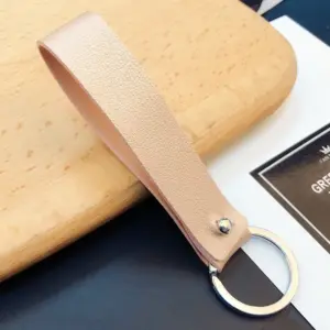 Heart-Shaped Zinc Alloy Keychain in Vibrant Colors 15 S3ebf0c13027e47b8a35a4fe99148b1a0g