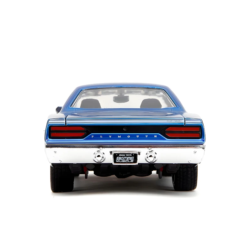 1970 Plymouth Road Runner Diecast Model 2 1970 Plymouth Road Runner Diecast Model - Image 2