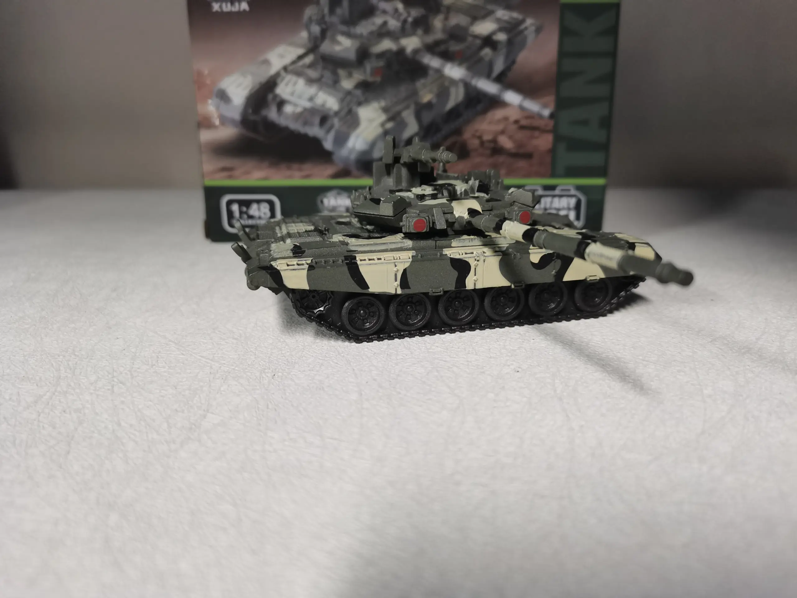 Russian T-90 Tank Model Kit for Collectors 5 Russian T-90 Tank Model Kit for Collectors - Image 5