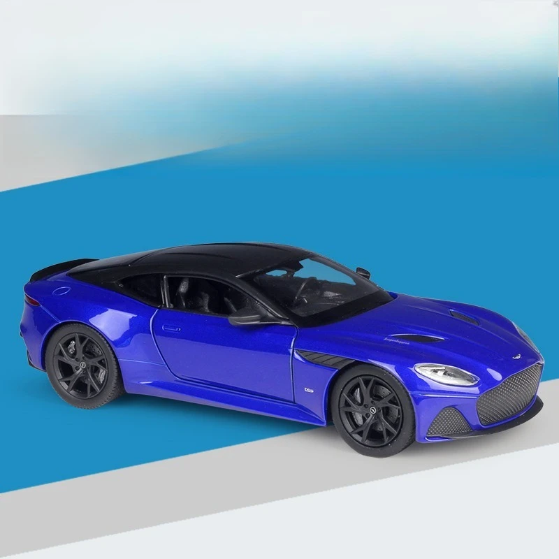 Aston Martin DBS Superleggera Diecast Model 1/18 4 Aston Martin DBS Superleggera Diecast Model 1/18 - Image 4