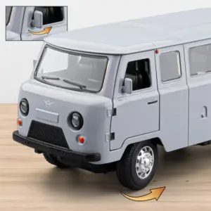 1/18 Scale UAZ Traveler Diecast Model 11 S4142fdaaa42f421b91349749a5a36f52B