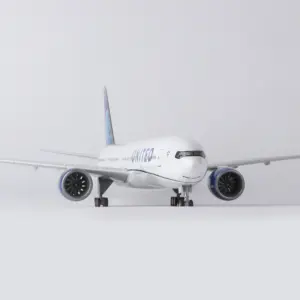 United Airlines B777 47cm Scale Aircraft Model 7 S4145fb01945841728f231b5f65914b00q
