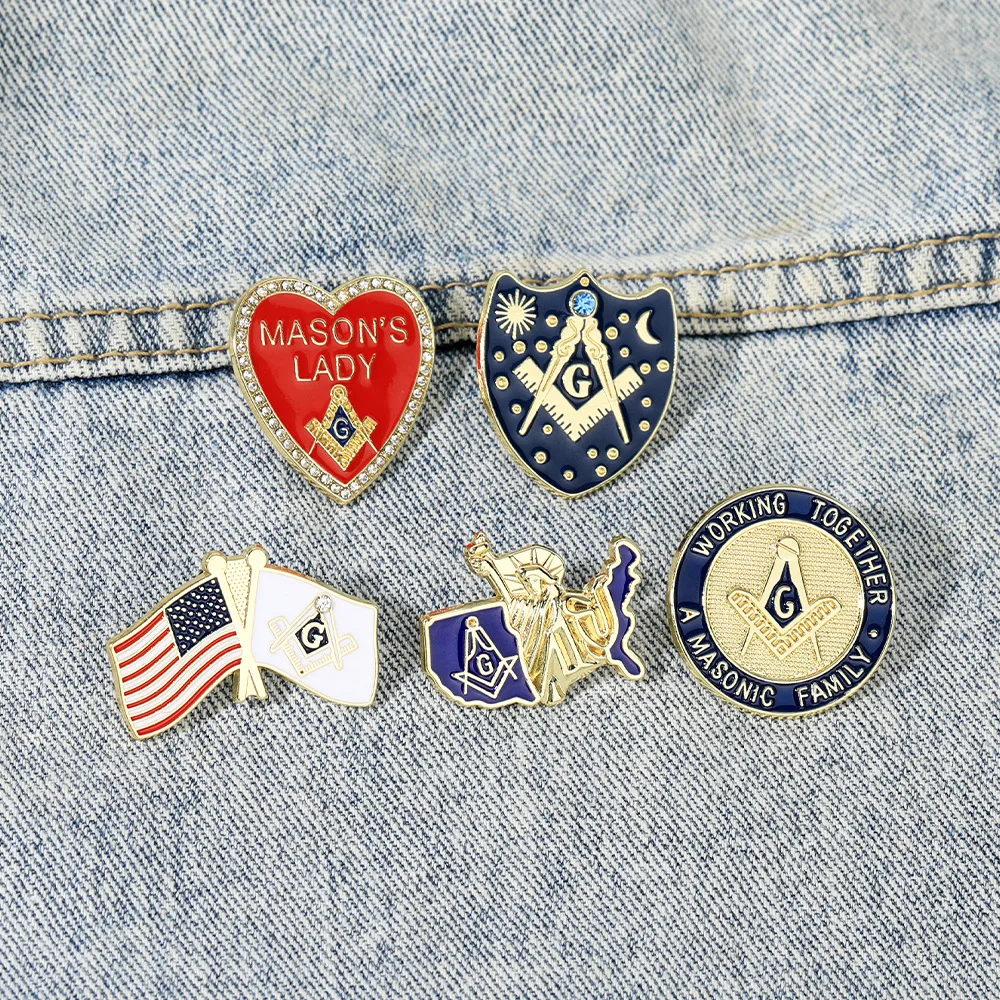 Masonic Badge Alloy with Patriotic Symbols 3 Masonic Badge Alloy with Patriotic Symbols - Image 3