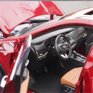 Red Cadillac XT4 1:18 Scale Diecast Model 12 S42fe0d884704464c8ef62e48883058a0X