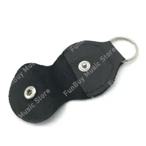 Leather Guitar Pick Holder with Keyring 11 S43efedbdbf134eee8bb6b7e520e34c99d