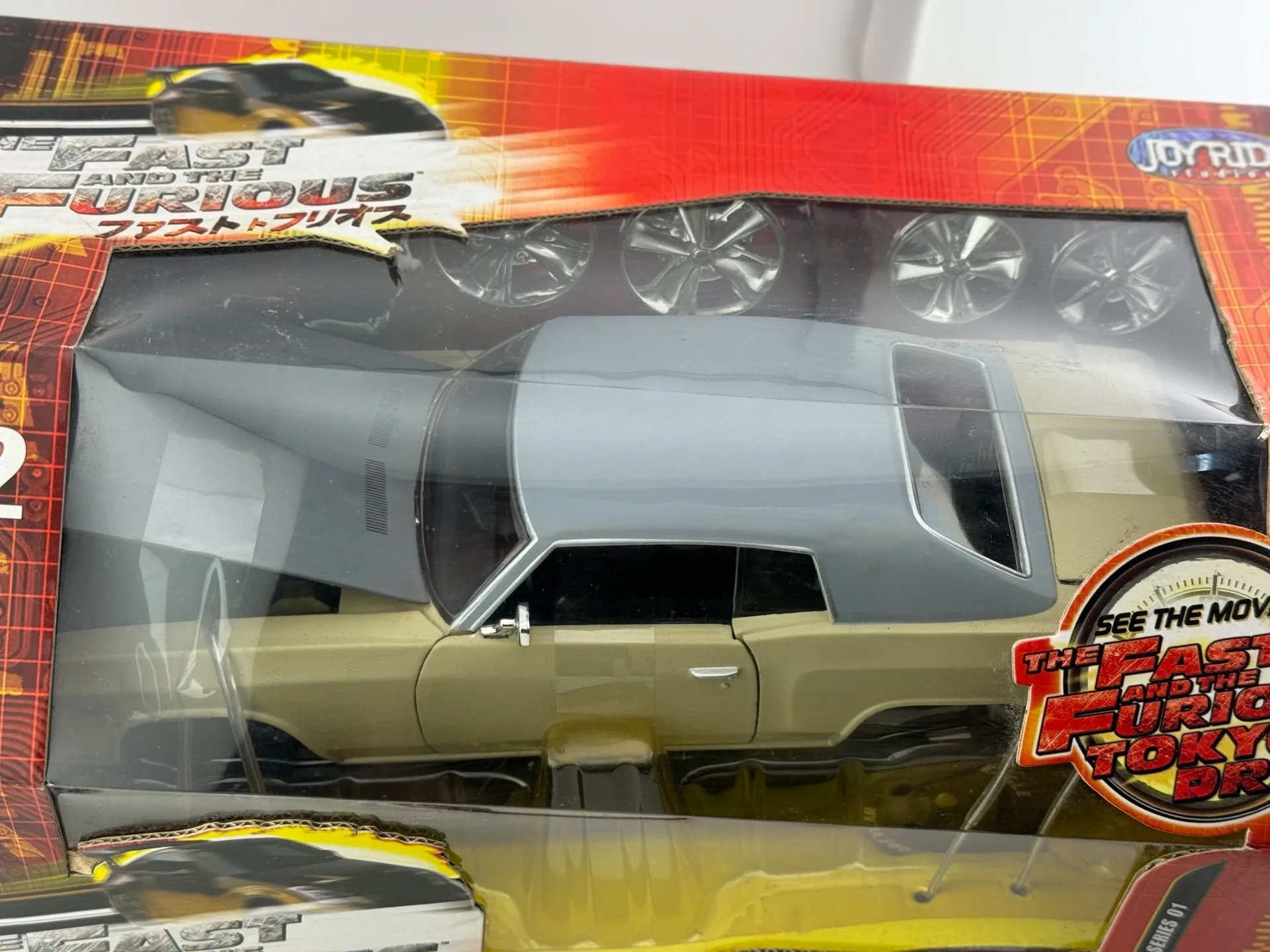 1970 Chevrolet Monte Carlo 1:20 Diecast Model 5 1970 Chevrolet Monte Carlo 1:20 Diecast Model - Image 5