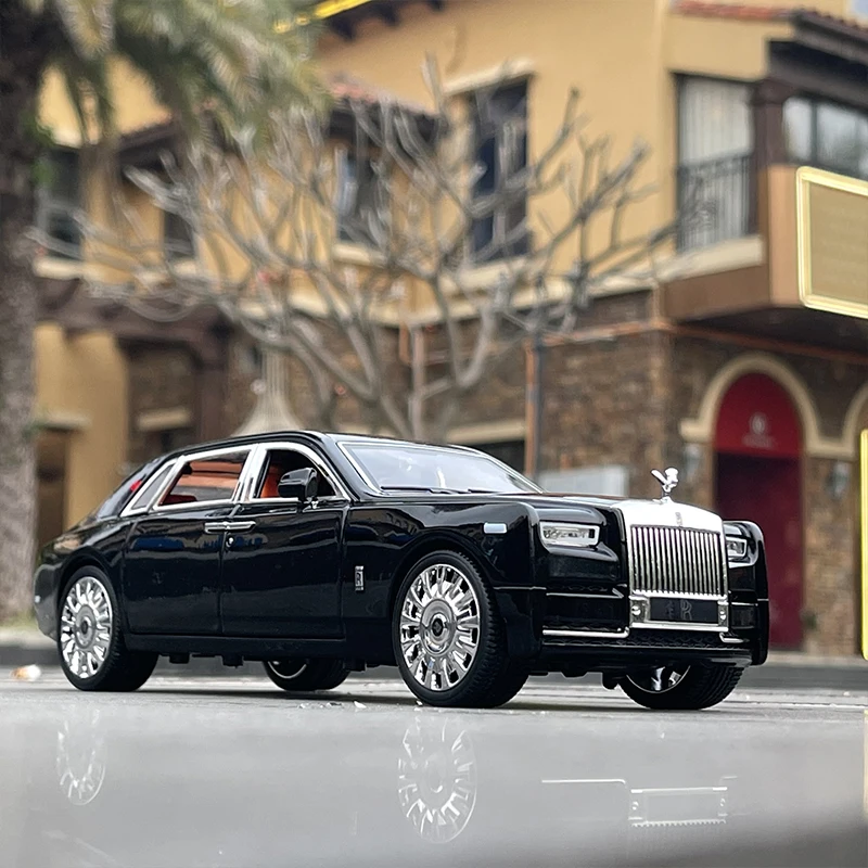 Luxury 1:20 Scale Diecast Car Model with Lights 2 Luxury 1:20 Scale Diecast Car Model with Lights - Image 2