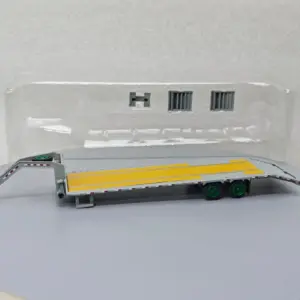 1:64 Scale Diecast Goose-Neck Trailer Model 4 S4648057134f54e10bce1ecbddacaec18v