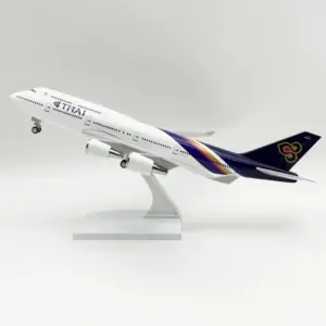 Thai Airways 747 Collector's Model - 30cm Resin & Diecast 7 S46634683852748e6af8d733437268edeT
