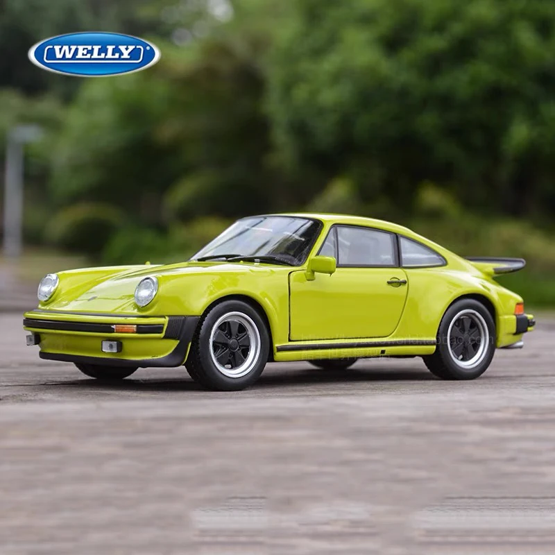 White 1:24 Diecast Porsche 911 Turbo Model 9 White 1:24 Diecast Porsche 911 Turbo Model - Image 9
