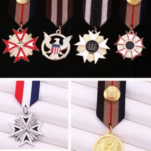 European and American Medal & Badge Pin Set 13 S468d343ac7a443bba54dd2fb1b7b97e5Y