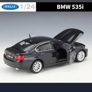 BMW 5 Series 535i 1:24 Diecast Model Collection 12 S468fbfe8343b4c72a7fee428a90567d0o