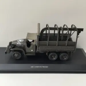 Vintage Military GMC CCKW 353 Wrecker Model 7 S47ec11a4721c419fbfa420cd78786234L