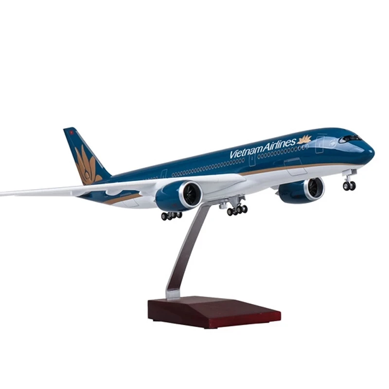Airbus A350 Vietnam Airlines Model 47cm with LED Light 3 Airbus A350 Vietnam Airlines Model 47cm with LED Light - Image 3
