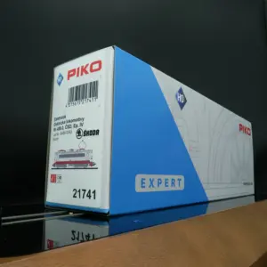 Czech CSD HO Train Model in Red and White 11 S4a6b97c332864af89945c338830feab24