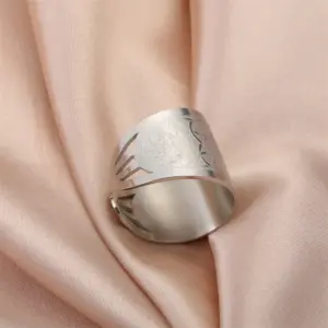 S4b9bf5d4673a45feb7dbebe39387068di