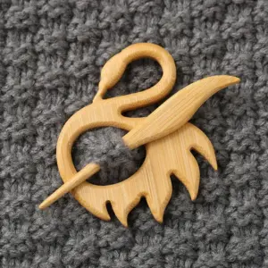 Wooden Brooch with Animal Motifs 12 S4cf2f43d4b6c472e9a1b80893033111fC