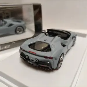 Ferrari SF90 Spider 1:64 Diecast Model 5 S4e11b4164c2d4b499e0e64b51dd20036X