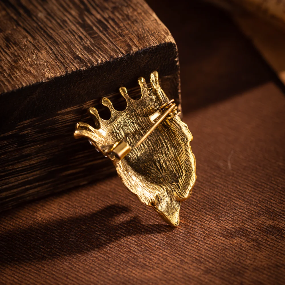 Fierce Lion Head Brooch in Gold and Silver 5 Fierce Lion Head Brooch in Gold and Silver - Image 5