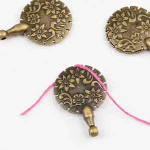 Vintage Stainless Steel Thread Cutter with Floral Engraving 10 S4f77ad4c9c3d4c28b60274f71fcf74baU