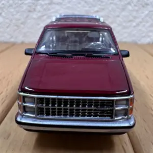 Vintage 1:64 Scale Station Wagon Crock Truck 11 S4fc3bfe7d6254fe888ee4afba0c67662Q