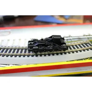 HO Scale Train Bogies Set with Molded Details 8 S4fd89ed5dec54e7ebe47fff5d9ecc34ai