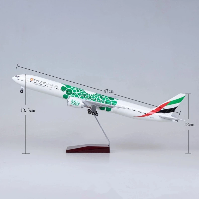 Boeing B777 Scale Model with LED Lights 4 Boeing B777 Scale Model with LED Lights - Image 4