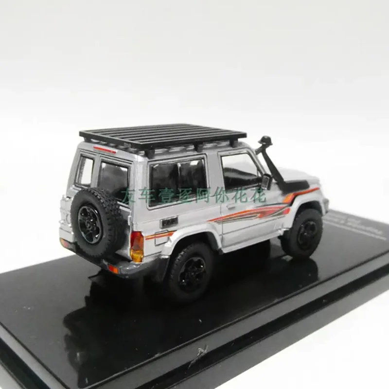 Land Cruiser 70 Diecast Model 1/64 Scale 3 Land Cruiser 70 Diecast Model 1/64 Scale - Image 3