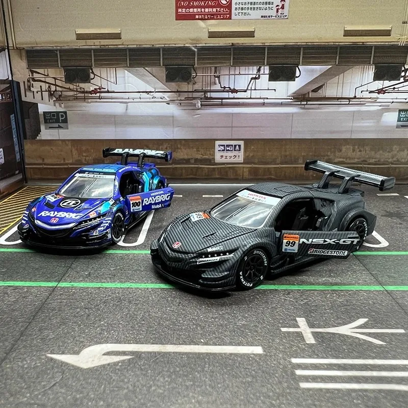 Honda NSX-GT 1:64 Diecast Model by Takara Tomy 2 Honda NSX-GT 1:64 Diecast Model by Takara Tomy - Image 2