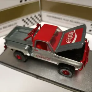 Vintage Chevrolet 1:64 Replica Diecast Model 8 S50938de45742406aab693893f2708f4ax