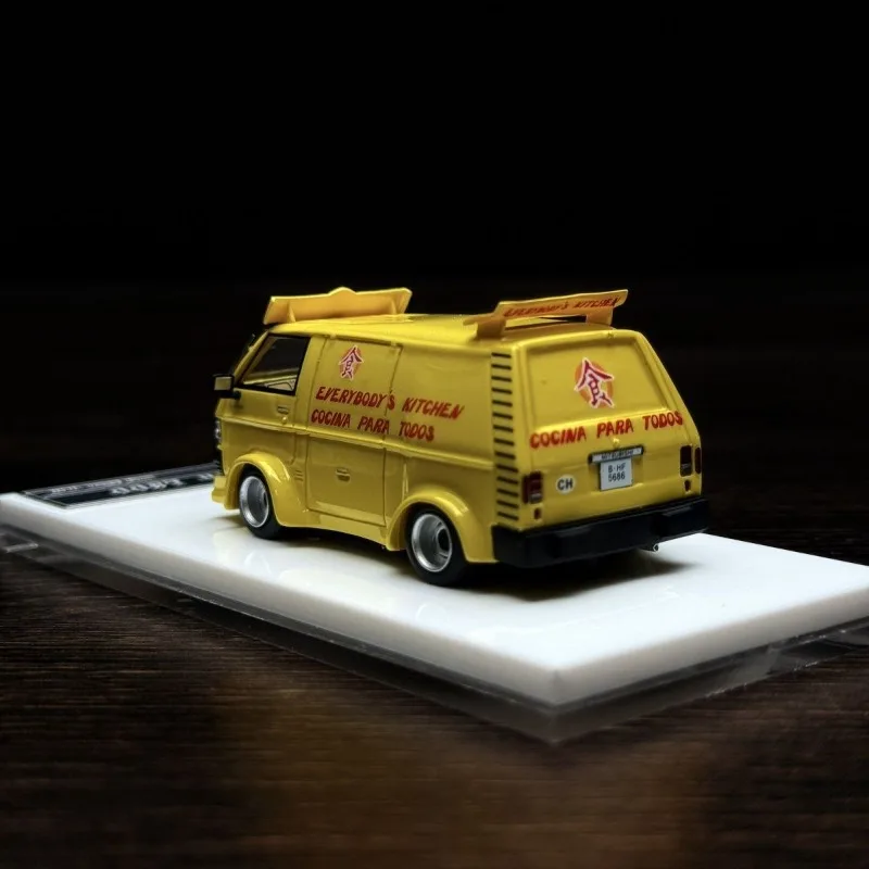 Vintage Yellow Mitsubishi Delica L300 1/64 Scale 5 Vintage Yellow Mitsubishi Delica L300 1/64 Scale - Image 5