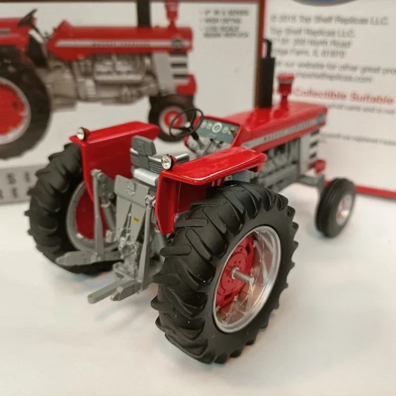 1:32 Scale Classic Agricultural Tractor Collectible 5 1:32 Scale Classic Agricultural Tractor Collectible - Image 5