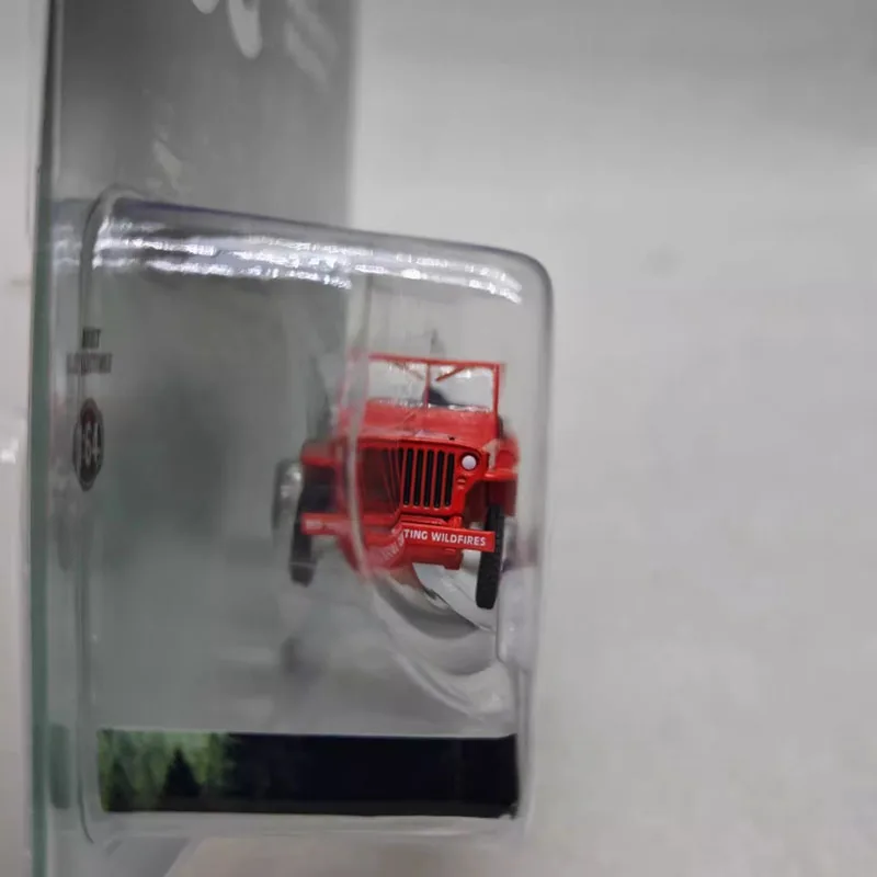 Red 1:64 Willys MB Diecast Model for Collectors 3 Red 1:64 Willys MB Diecast Model for Collectors - Image 3