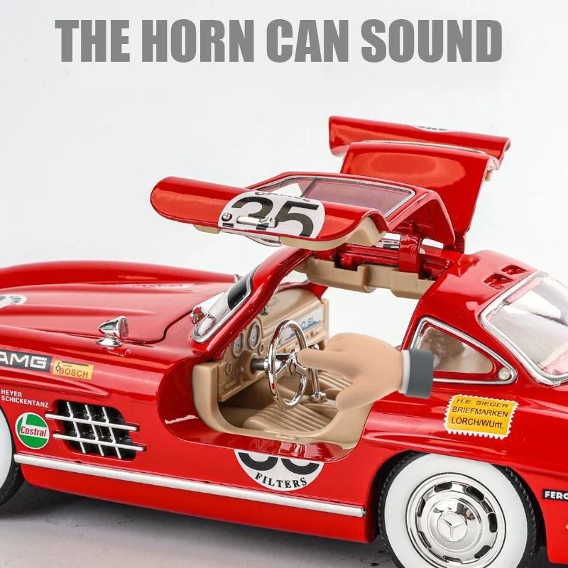 Mercedess Benz 300SL 1:24 Scale Model 5 Mercedess Benz 300SL 1:24 Scale Model - Image 5