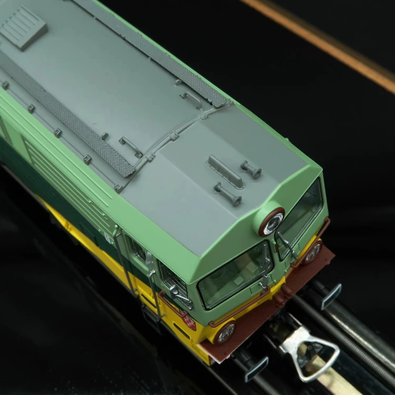 PKP SU46-018 Model Train Replica 1:87 Scale 5 PKP SU46-018 Model Train Replica 1:87 Scale - Image 5