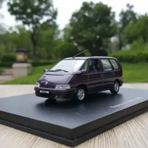 Purple Space-Themed 1:43 Diecast Renault MPV 7 S55903add941a4b13a4bc9625bea94865n