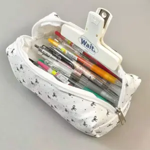 White Bow-Shaped Pencil Case for Women 11 S561b339d7c3e465a9b4590753ffcf768h