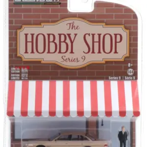 1992 Ford Crown Victoria LX Diecast Model 12 S56e723478ce543fda073dfae850524b8t