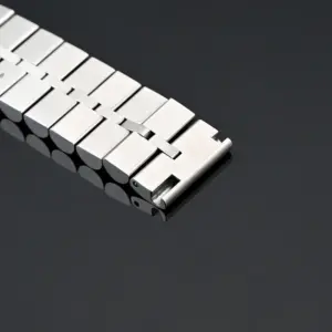 S570309d41ac64001a9b90a94463218efD