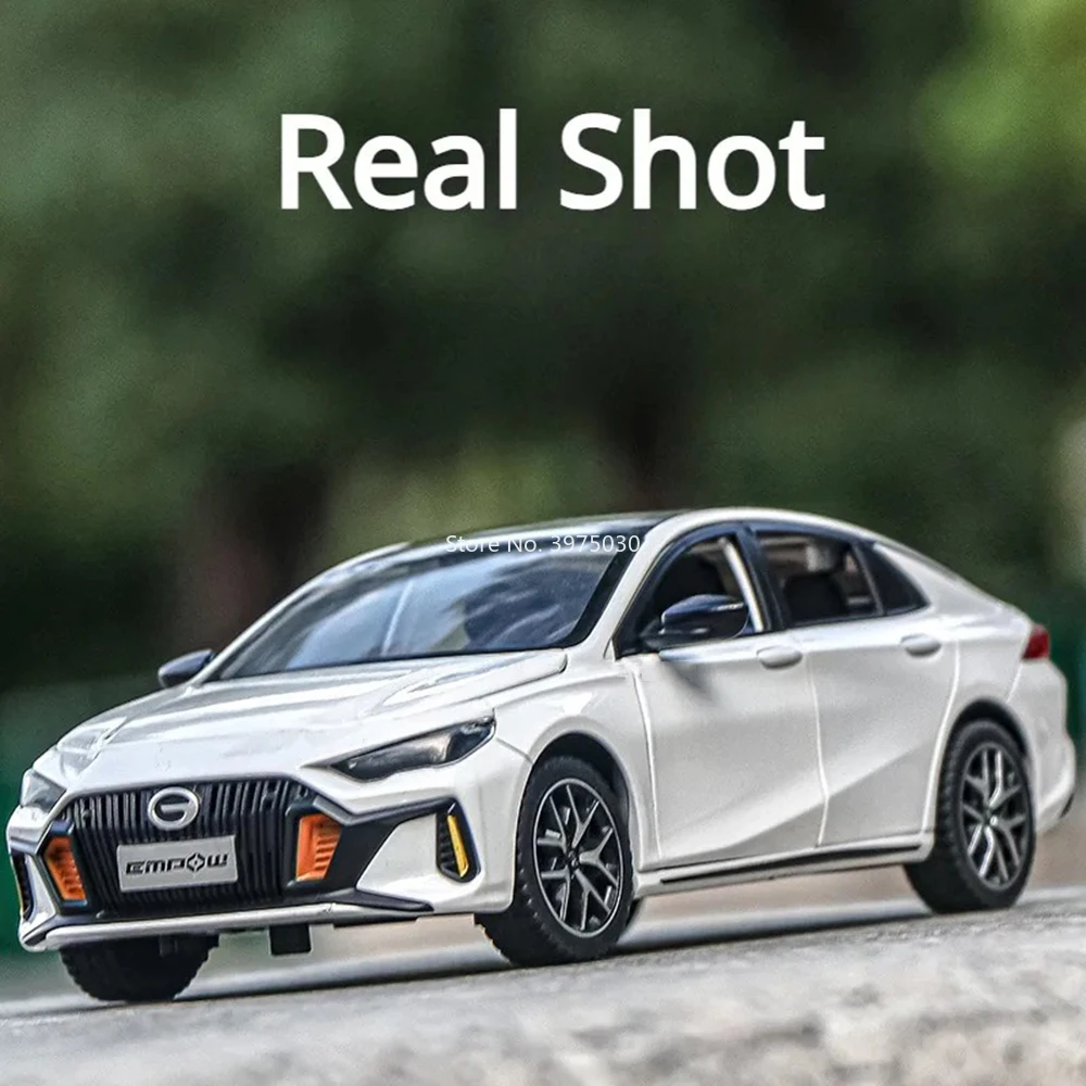 1:24 EMPOW Alloy Car Model with Lights 6 1:24 EMPOW Alloy Car Model with Lights - Image 6