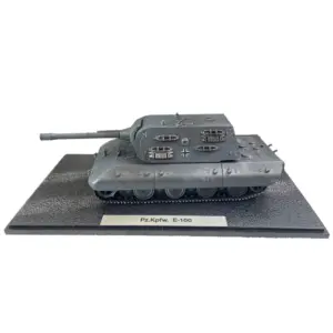 German E-100 Heavy Tank Model 1:72 Scale 11 S57bd665565c749c59358627c637e635d4