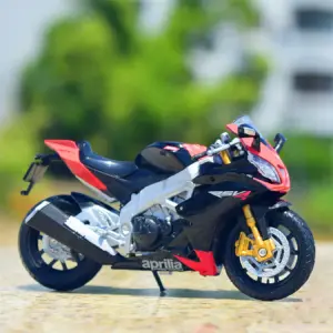 WELLY Yamaha RSV4 Factory 1:18 Detail Model 9 S57e111e4326d4e8a8ec007d15581fb51W