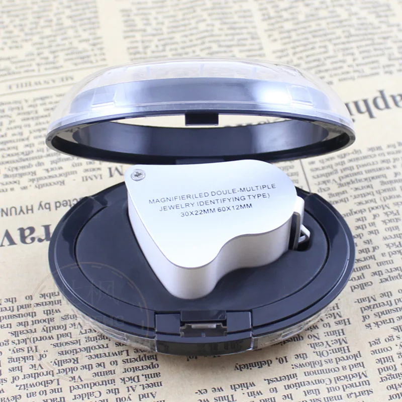 Foldable Jewelry Loupe with LED Light 2 Foldable Jewelry Loupe with LED Light - Image 2
