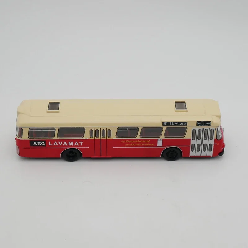 Vintage BusSING SENATOR 12D Diecast Model 1:43 2 Vintage BusSING SENATOR 12D Diecast Model 1:43 - Image 2