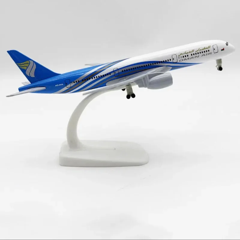 Oman Air B787 Diecast Model - 20cm 5 Oman Air B787 Diecast Model - 20cm - Image 5