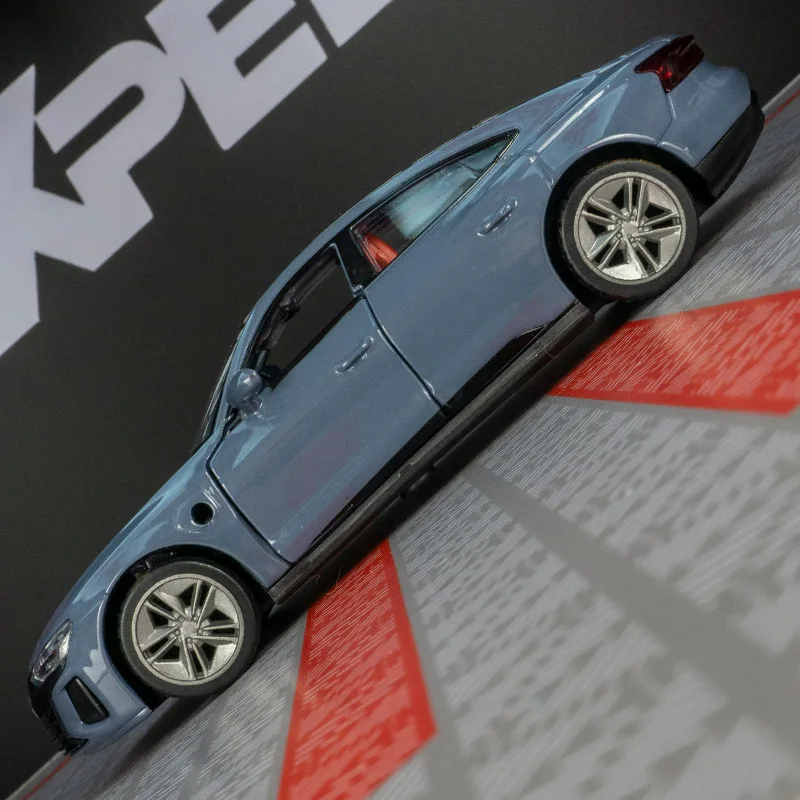 Audi RS e-tron GT 1:36 Diecast Model in Grey 3 Audi RS e-tron GT 1:36 Diecast Model in Grey - Image 3