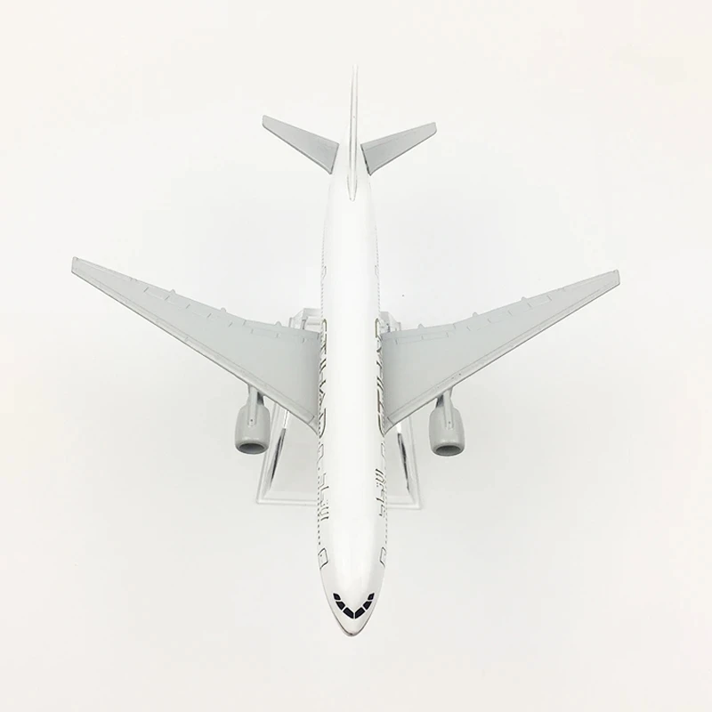 Etihad Airlines Boeing B777 Model Collectible 4 Etihad Airlines Boeing B777 Model Collectible - Image 4