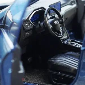 1:18 Scale Ford Escape Diecast Model SUV 13 S599881ea410b476c9a320e8bbd79e71cM