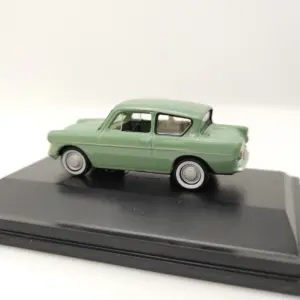 Diecast 1959 Ford Anglia Model in Spruce Green 8 S5c7d4d6202ea4a20931ab6e3bb9b98f64