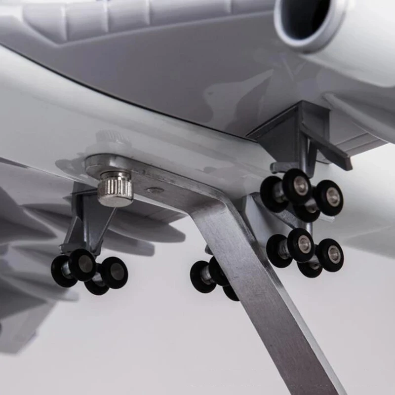 Thai Airways Boeing 747 Model 47cm with LED Lights 6 Thai Airways Boeing 747 Model 47cm with LED Lights - Image 6